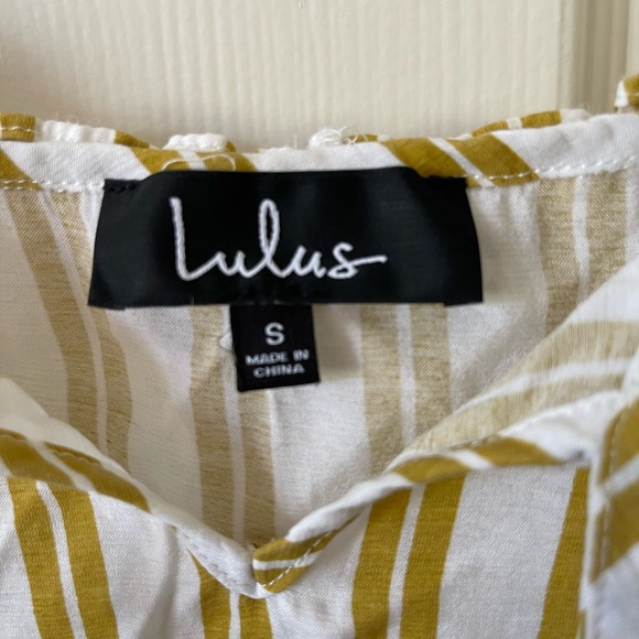 Lulu’s Stripped Crop Top Size Small - Picture 3 of 3